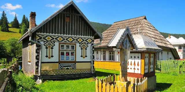 Paste in Bucovina