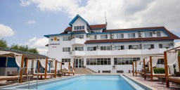 Resort Cormoran