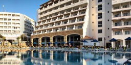 Hotel Batihan Beach Resort