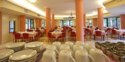 Hotel Century Resort