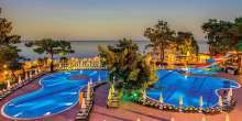Hotel Crystal Aura Beach Resort