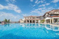 Hotel Nevis Resort