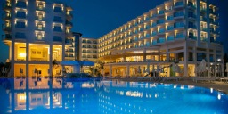 Hotel Nissi Blu Beach Resort