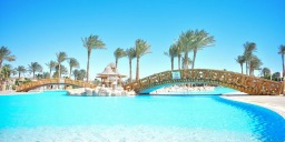 Hotel Parrotel Beach Resort