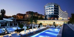 Hotel Q Premium Resort