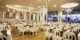 Hotel Q Premium Resort
