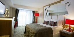 Hotel Q Premium Resort