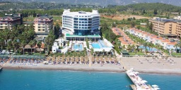 Hotel Q Premium Resort