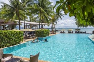Hotel The Village Coconut Island