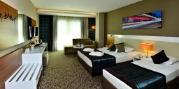 Hotel White City Resort