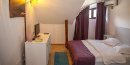 Complex Delta Marina