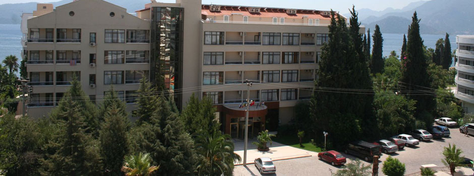 Hotel Kaya Maris
