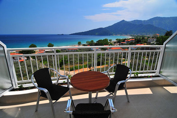 Hotel Emerald 2*
