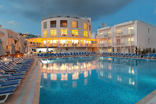 Hotel Bodrum Beach Resort 4*