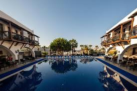 Hotel Costa Bitezhan 4* 