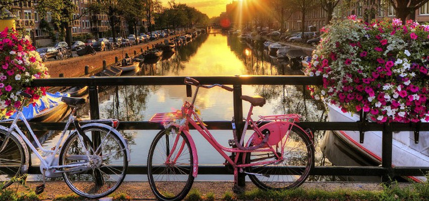 10 lucruri amuzante despre Amsterdam! Stiai ca…