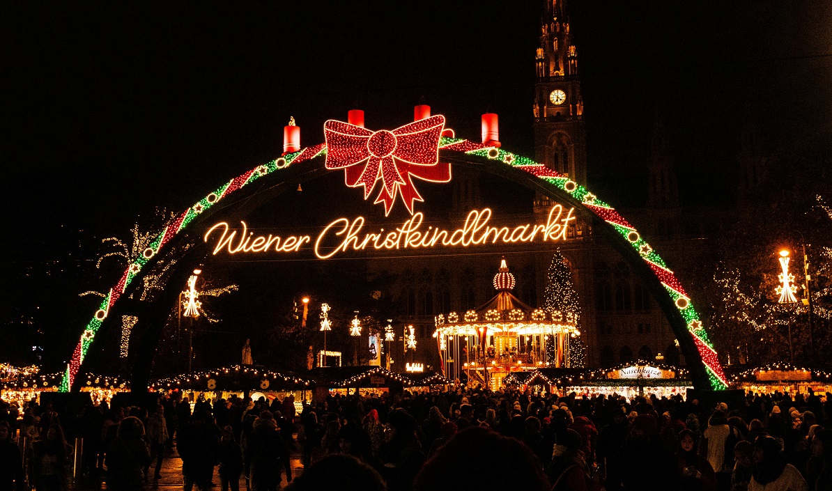 Circuit Turul Pietelor de Craciun-Viena,Praga si Budapesta